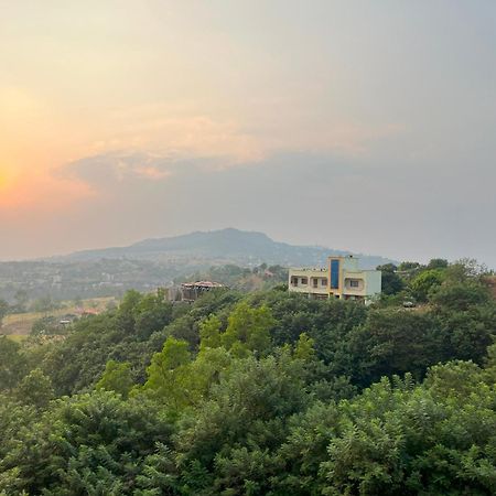 Anand Valley Hotel Panhāla Extérieur photo