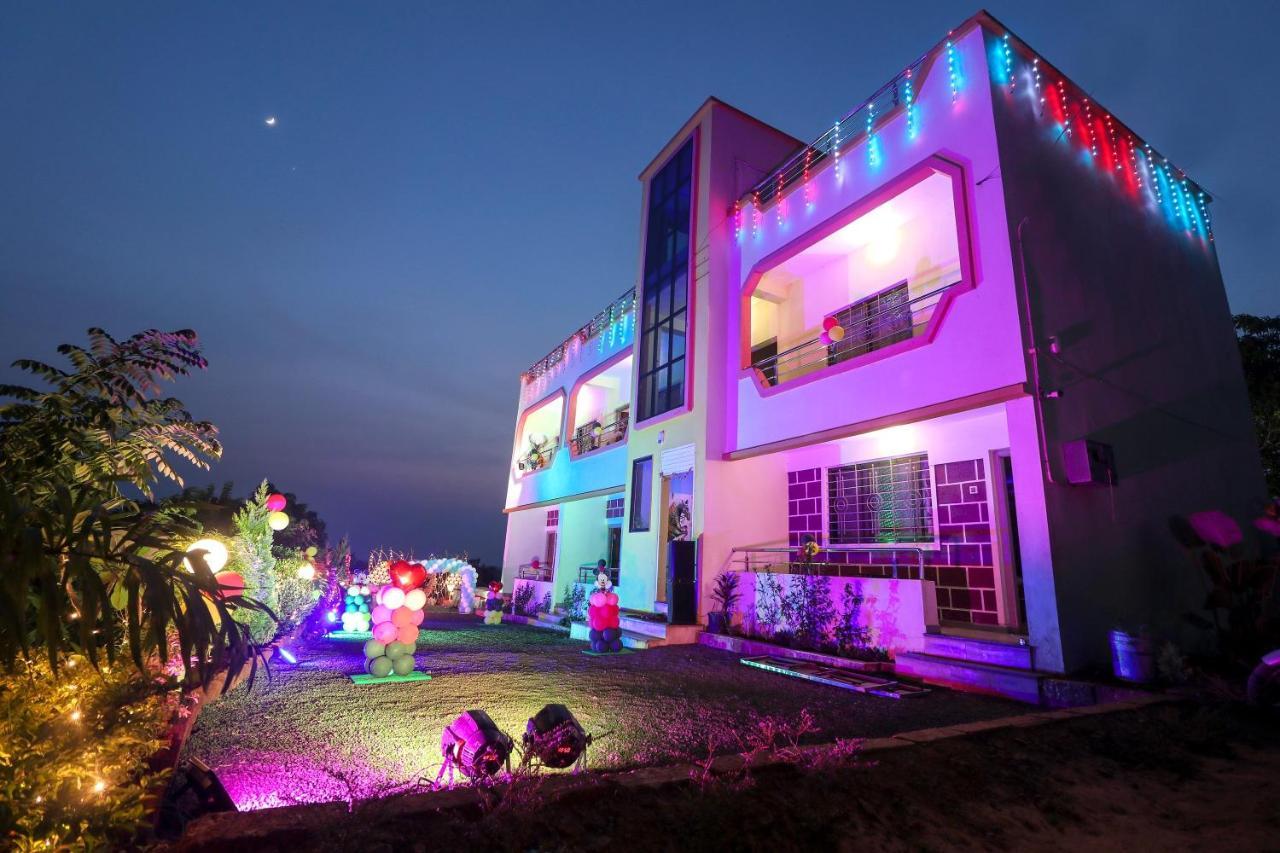 Anand Valley Hotel Panhāla Extérieur photo