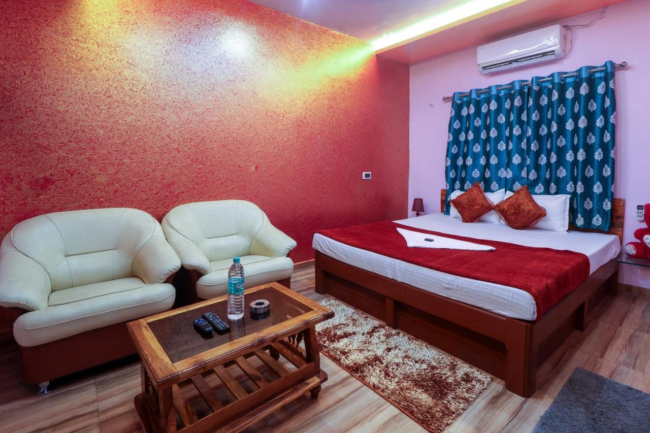 Anand Valley Hotel Panhāla Extérieur photo